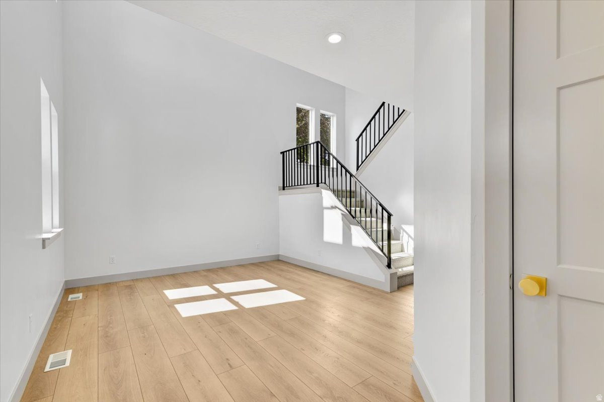 OAKHAVEN PARK - Residential