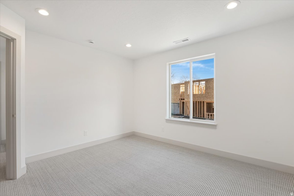 OAKHAVEN PARK - Residential
