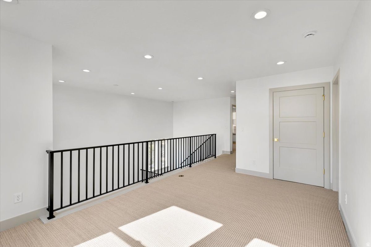 OAKHAVEN PARK - Residential