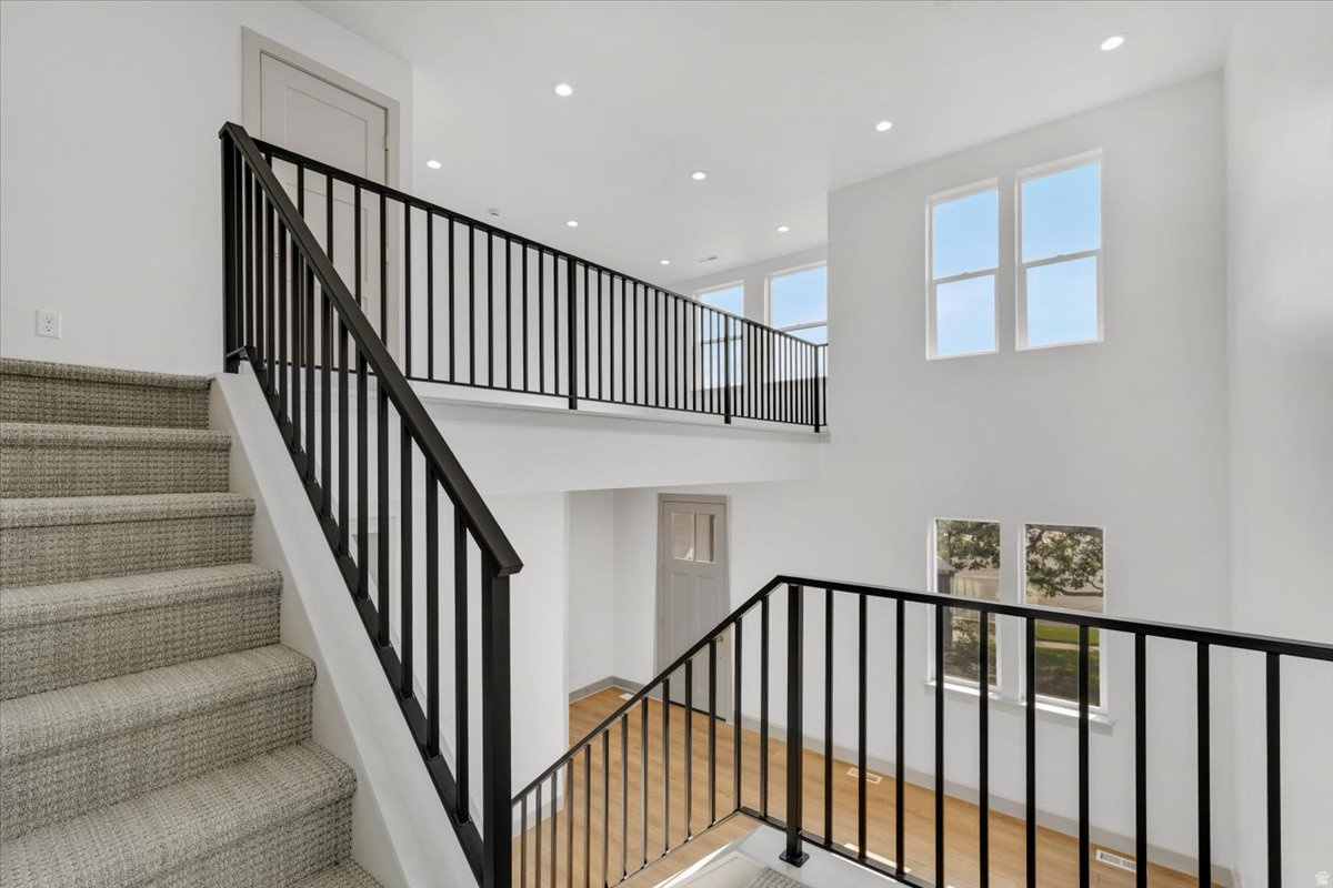 OAKHAVEN PARK - Residential
