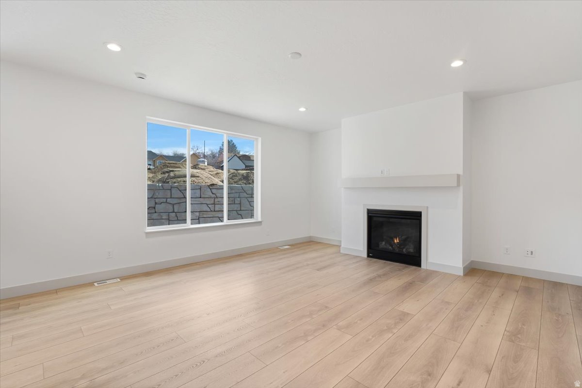 OAKHAVEN PARK - Residential