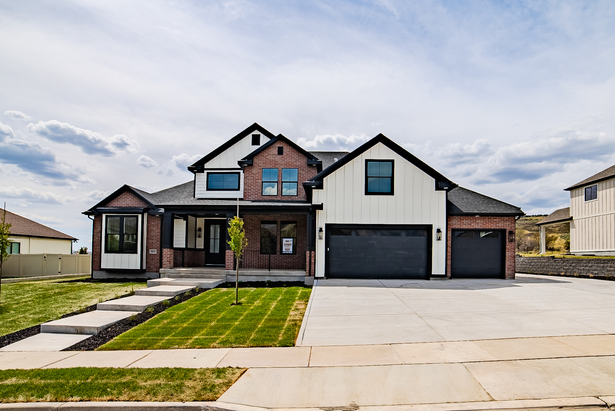 Brand new home, amazing location, fully finished, apartment in basement, quartz tops, fireplace, fully landscaped, covered patio.   Square footage figures are provided as a courtesy estimate only and were obtained from Building Plans .  Buyer is advised to obtain an independent measurement.