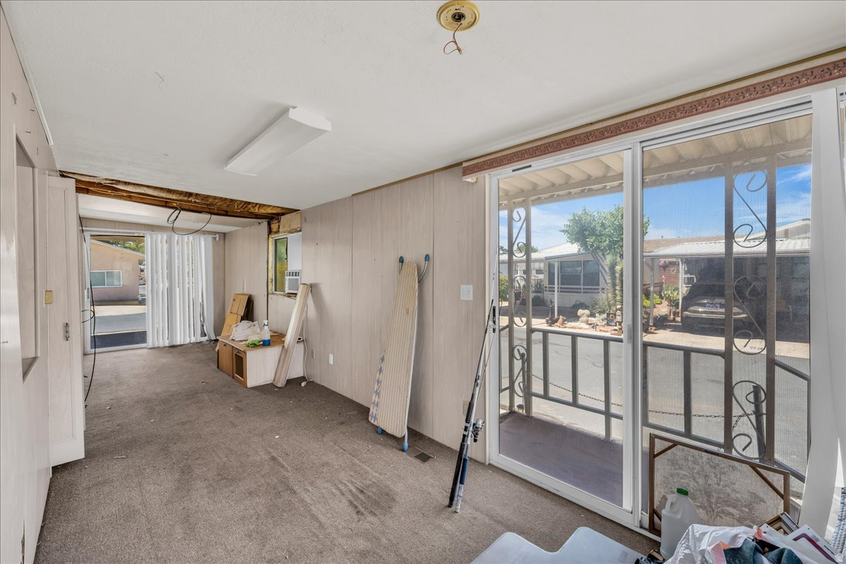 DIXIE DOWNS RV RESORT - Residential