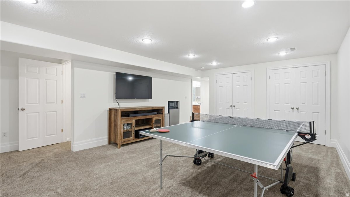 WAYMENT ACRES - Residential
