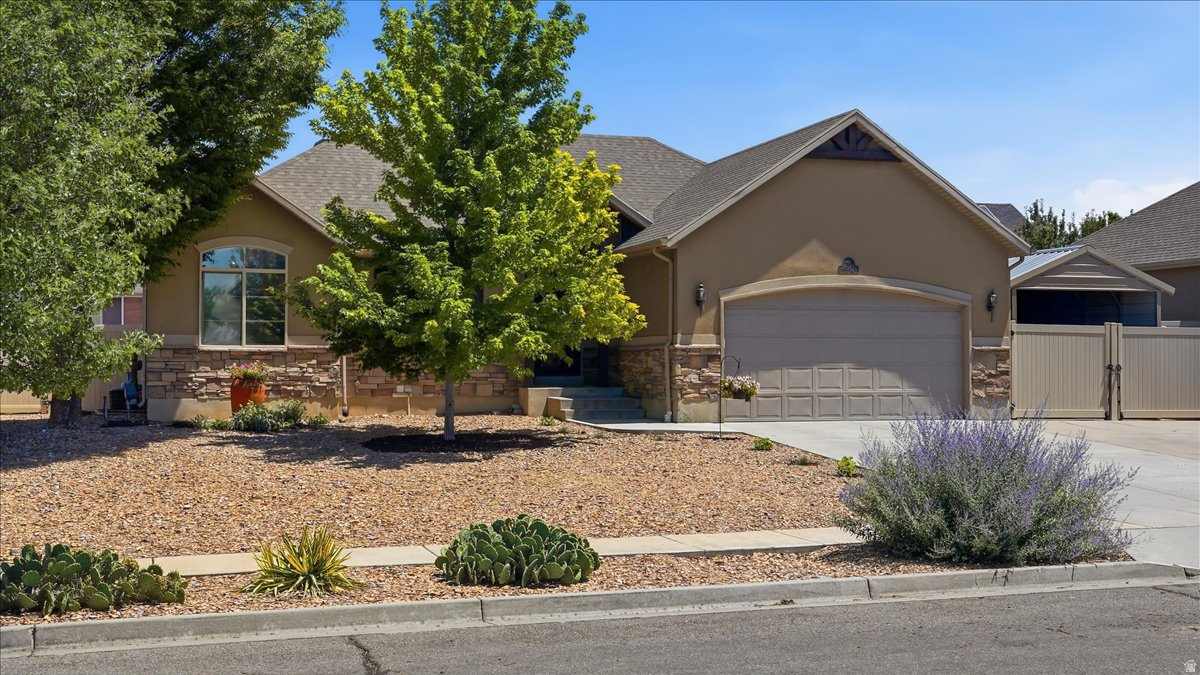 WAYMENT ACRES - Residential