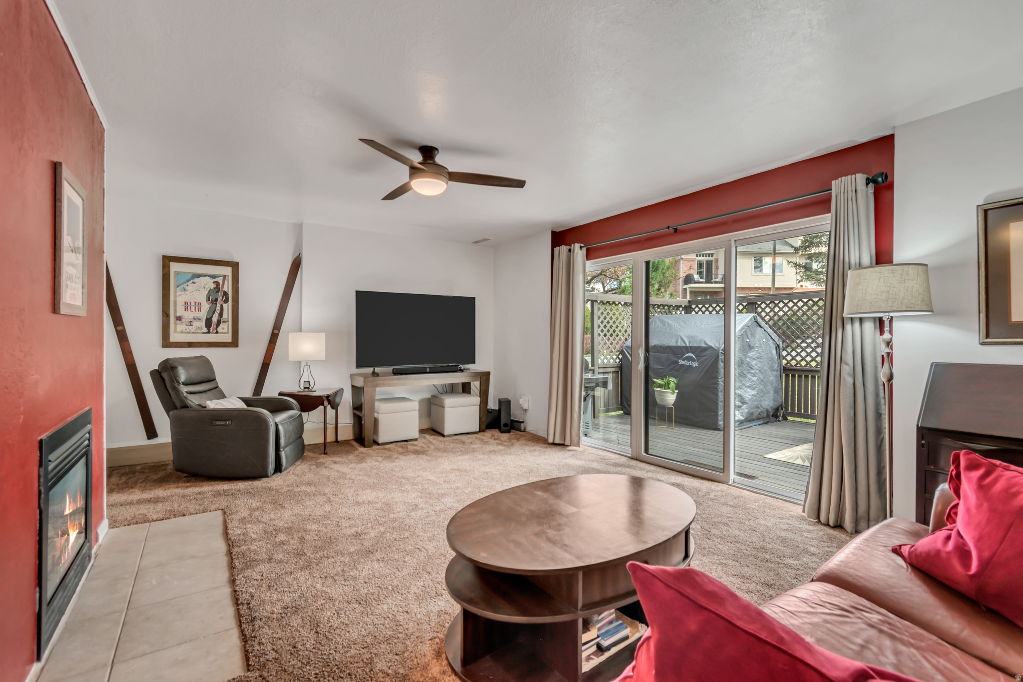 HIDDEN LAKE CONDO - Residential