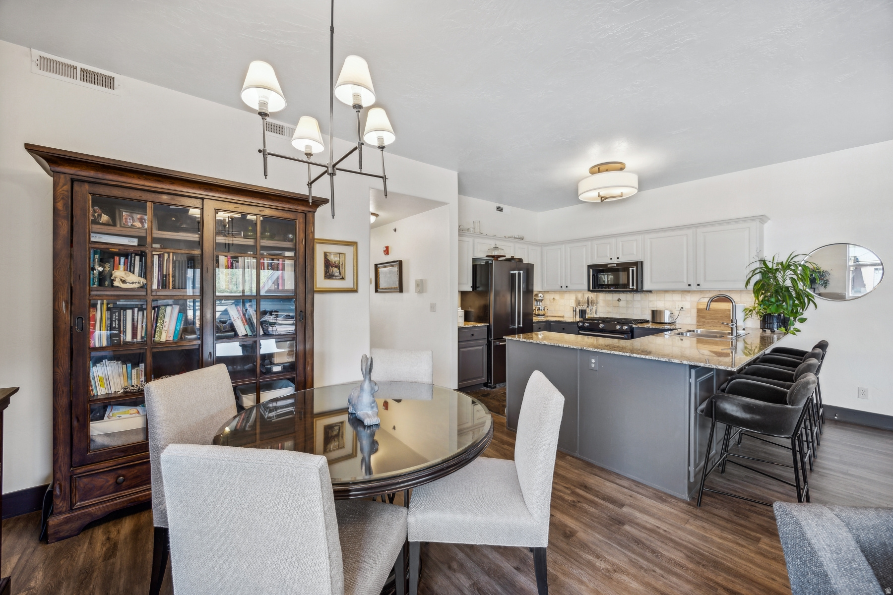 FOX POINT AT REDSTONE - Residential