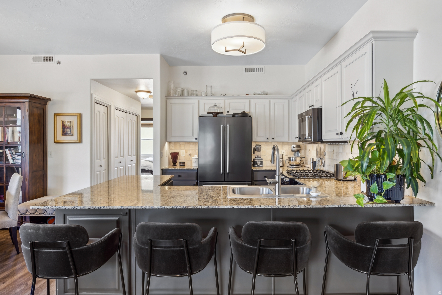 FOX POINT AT REDSTONE - Residential