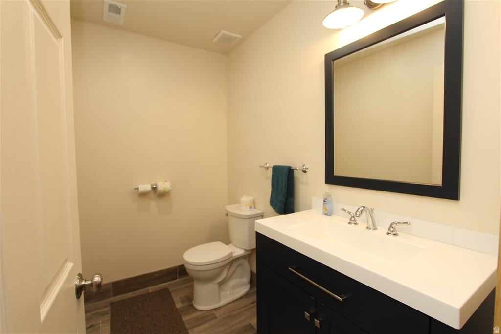 INDIAN HILLS - Residential