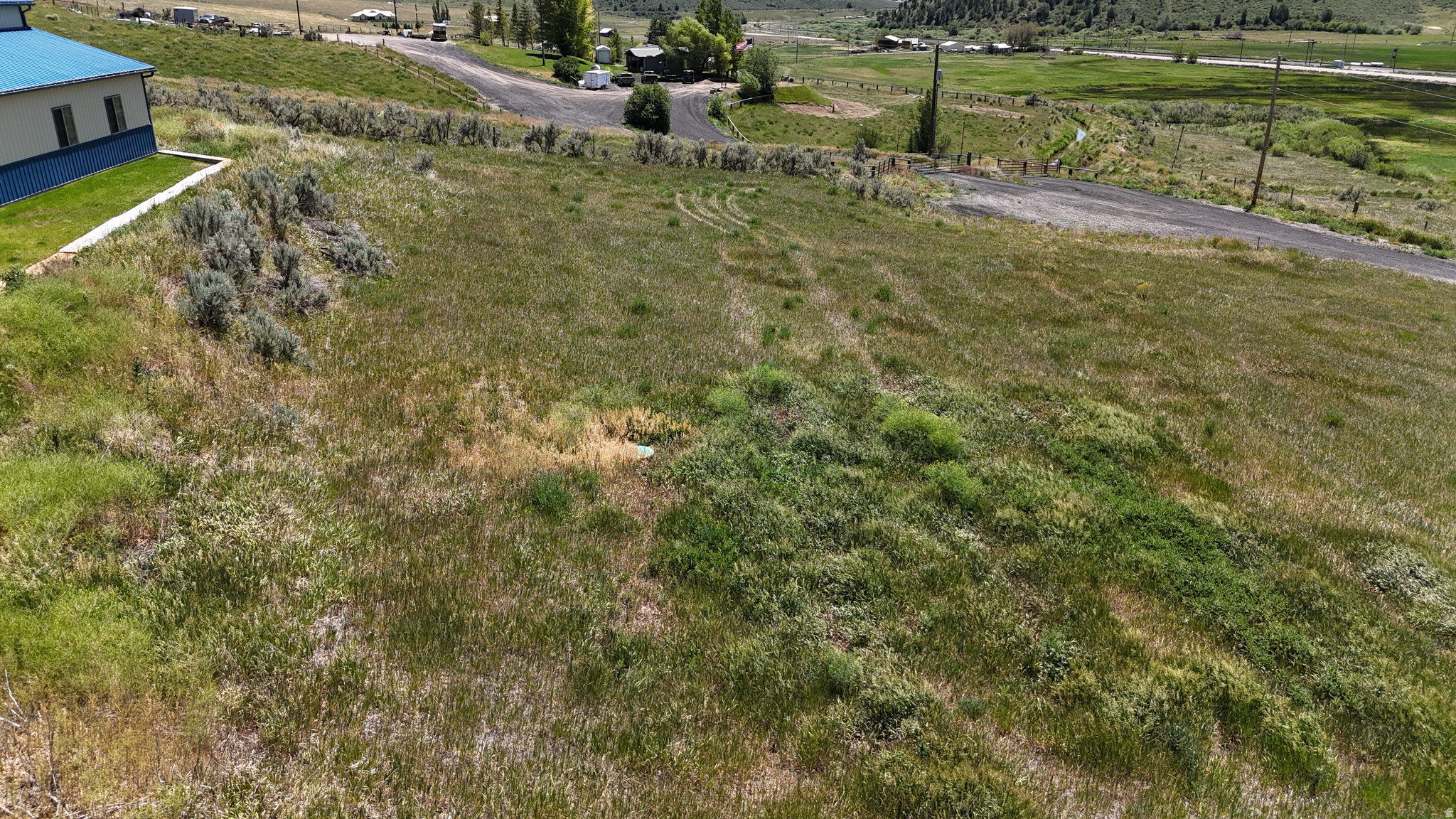 INDIAN HILLS - Residential