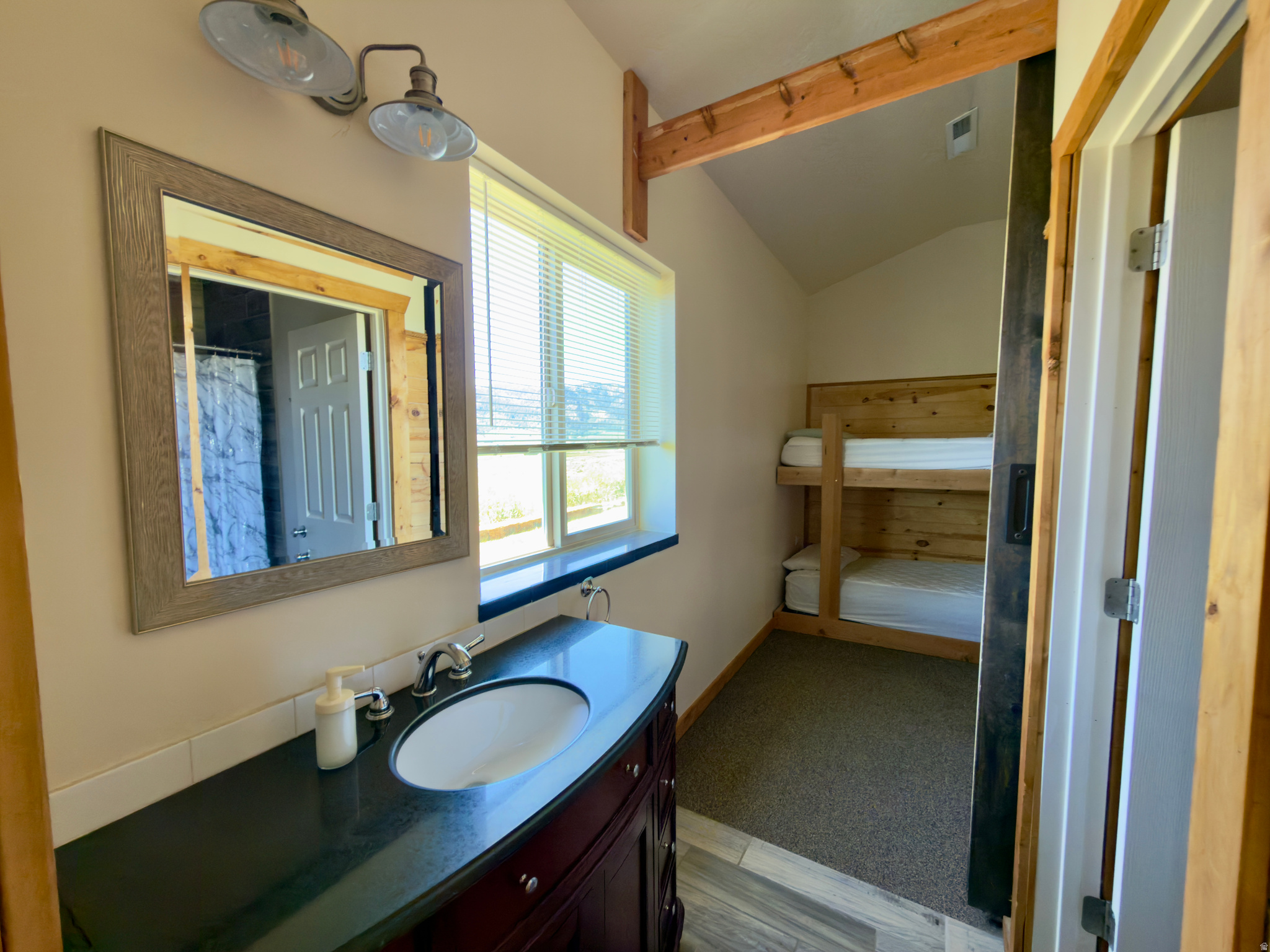 INDIAN HILLS - Residential