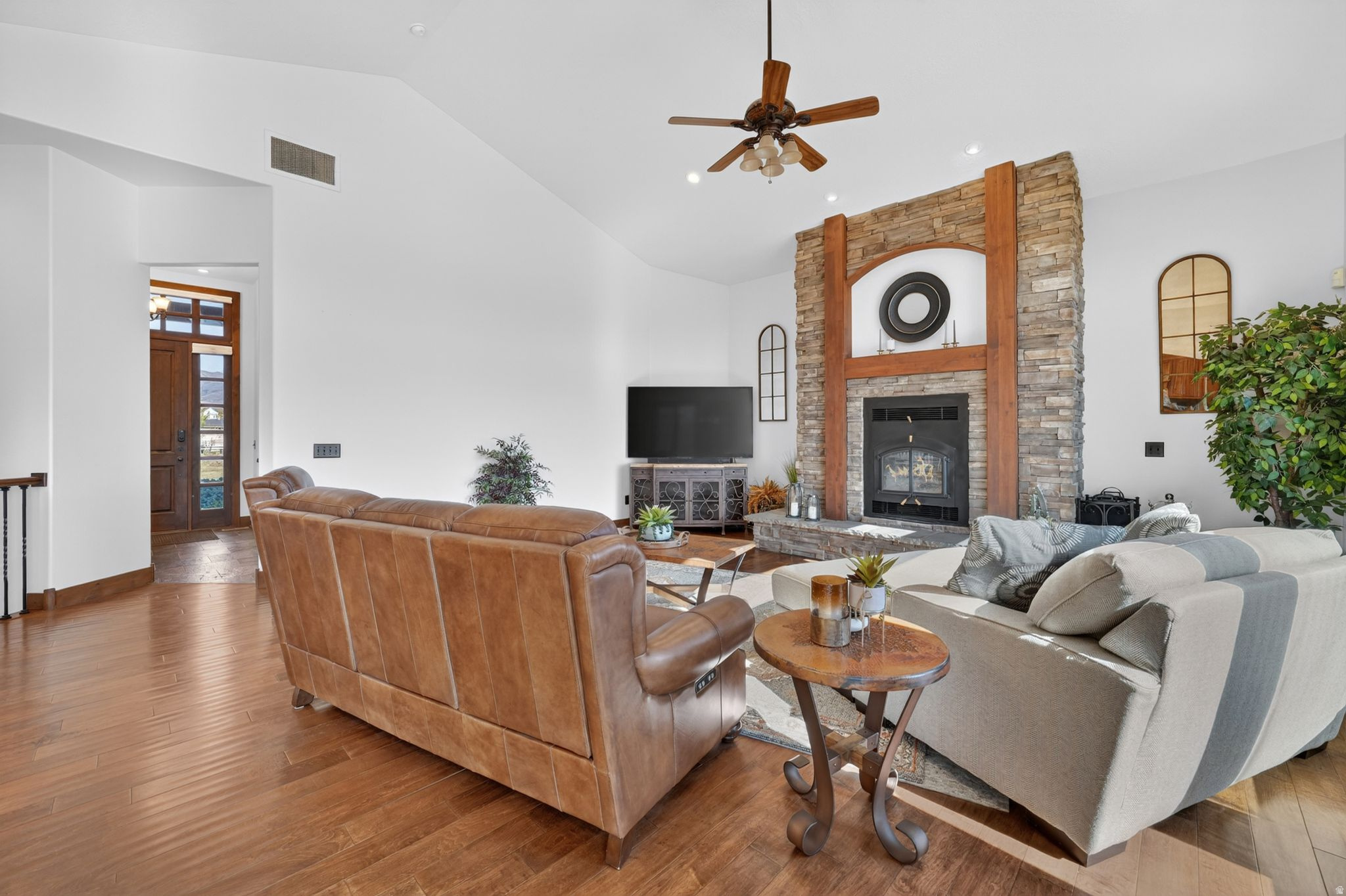 CEDAR PASS RANCH - Residential