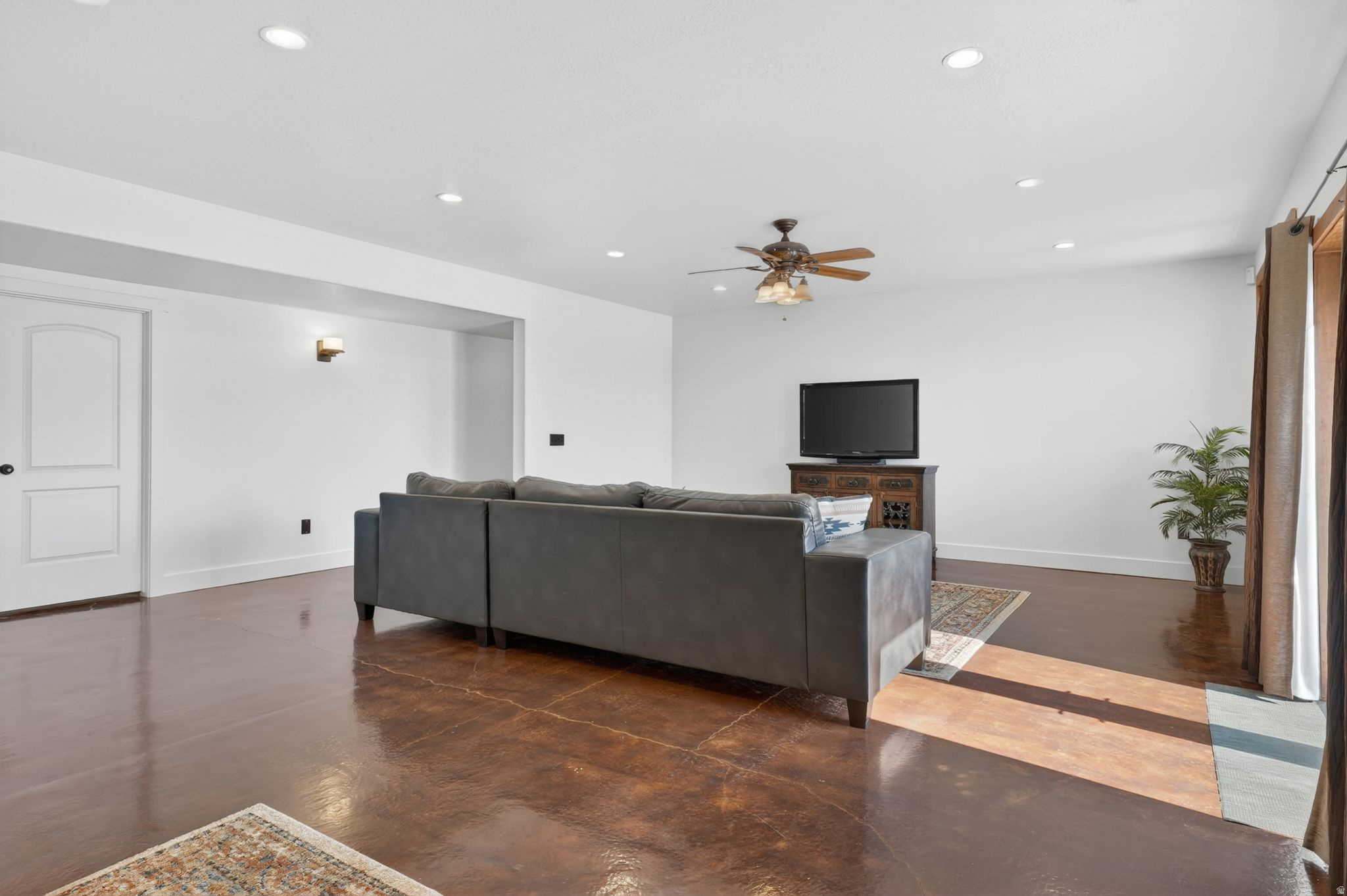 CEDAR PASS RANCH - Residential