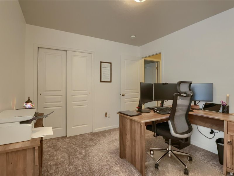 STONEGATE TOWNHOMES - Residential