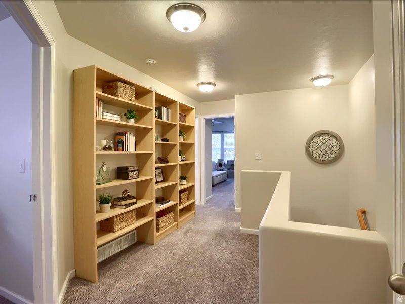 STONEGATE TOWNHOMES - Residential