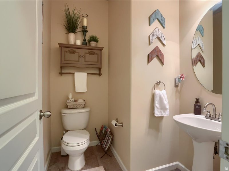 STONEGATE TOWNHOMES - Residential