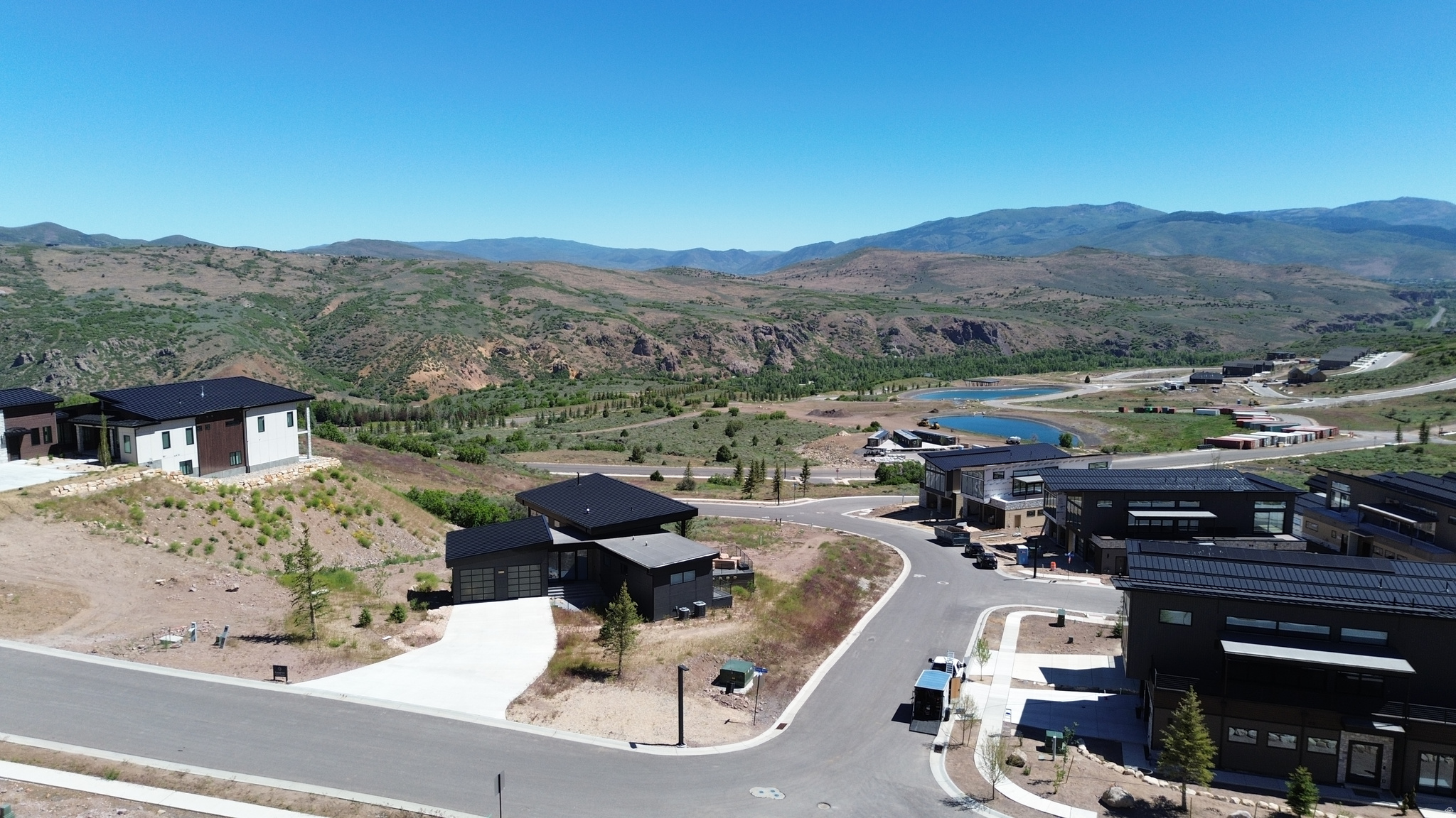 BENLOCH RANCH - Residential