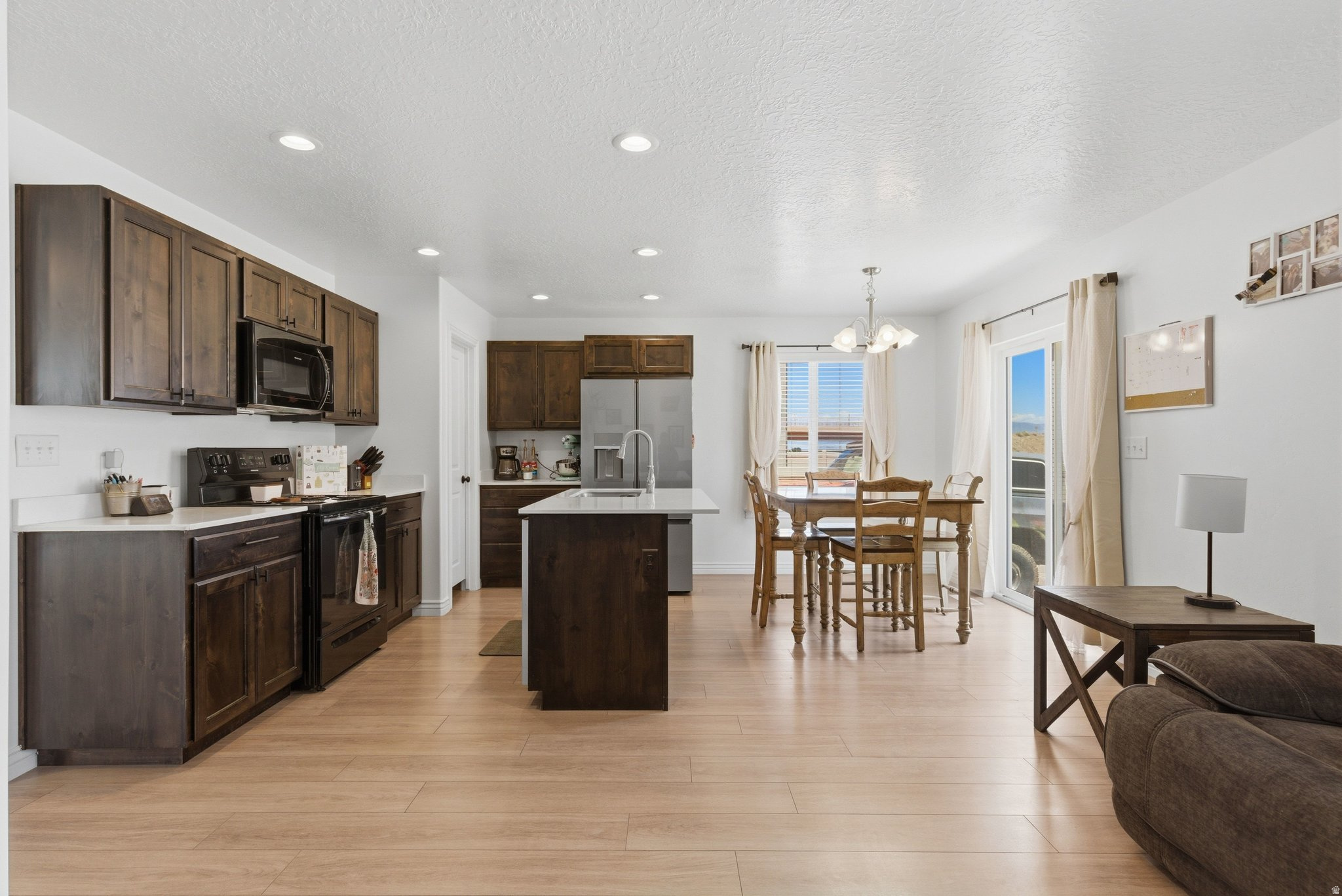 THE HILLS @ SUMMIT RIDGE - Residential