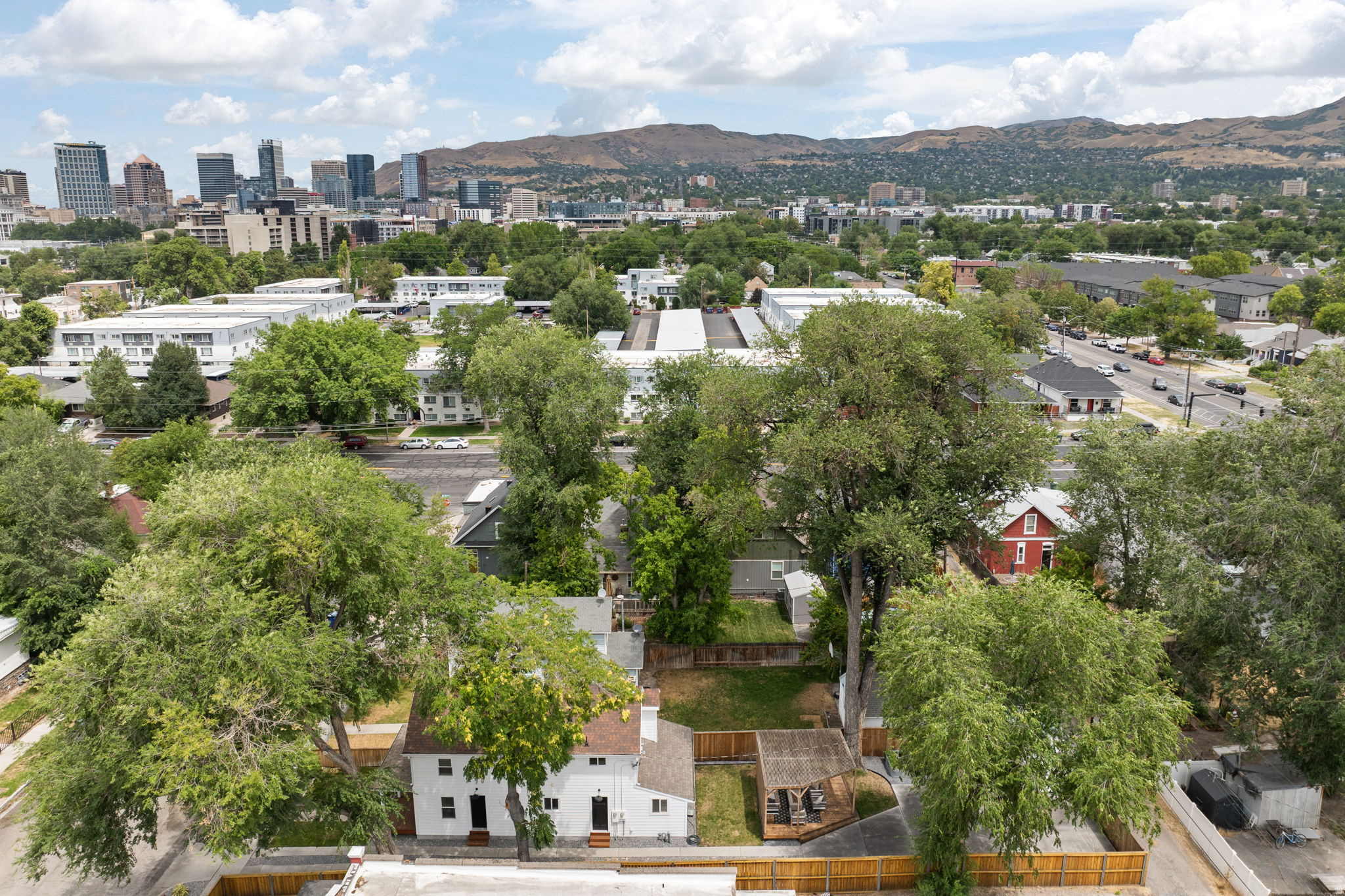 CURTIS - Residential