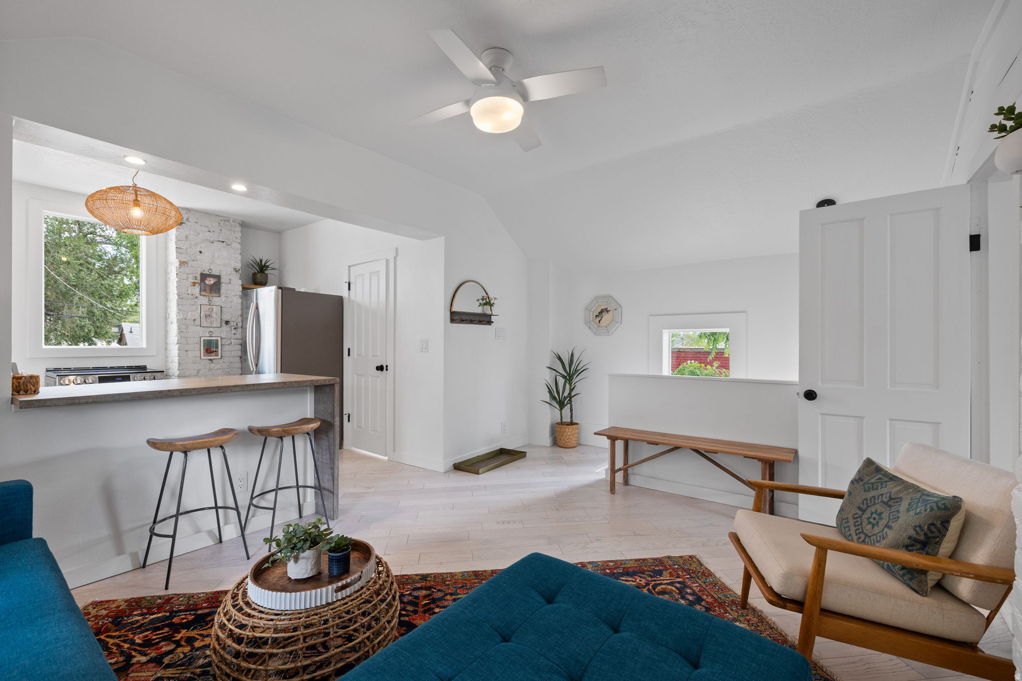 CURTIS - Residential
