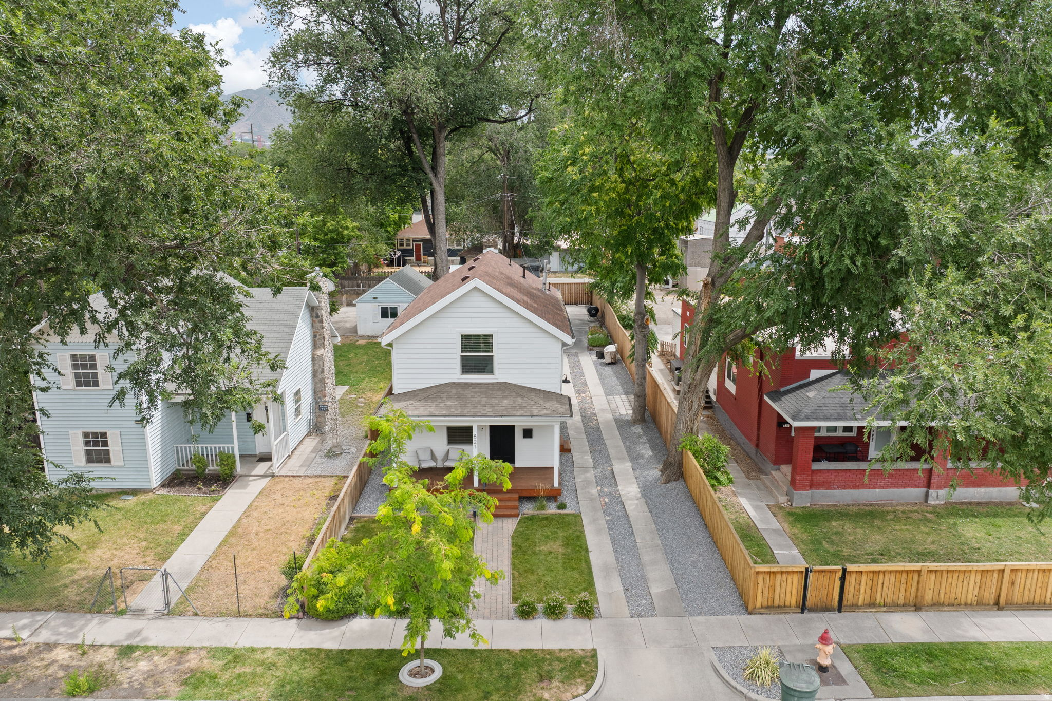 CURTIS - Residential