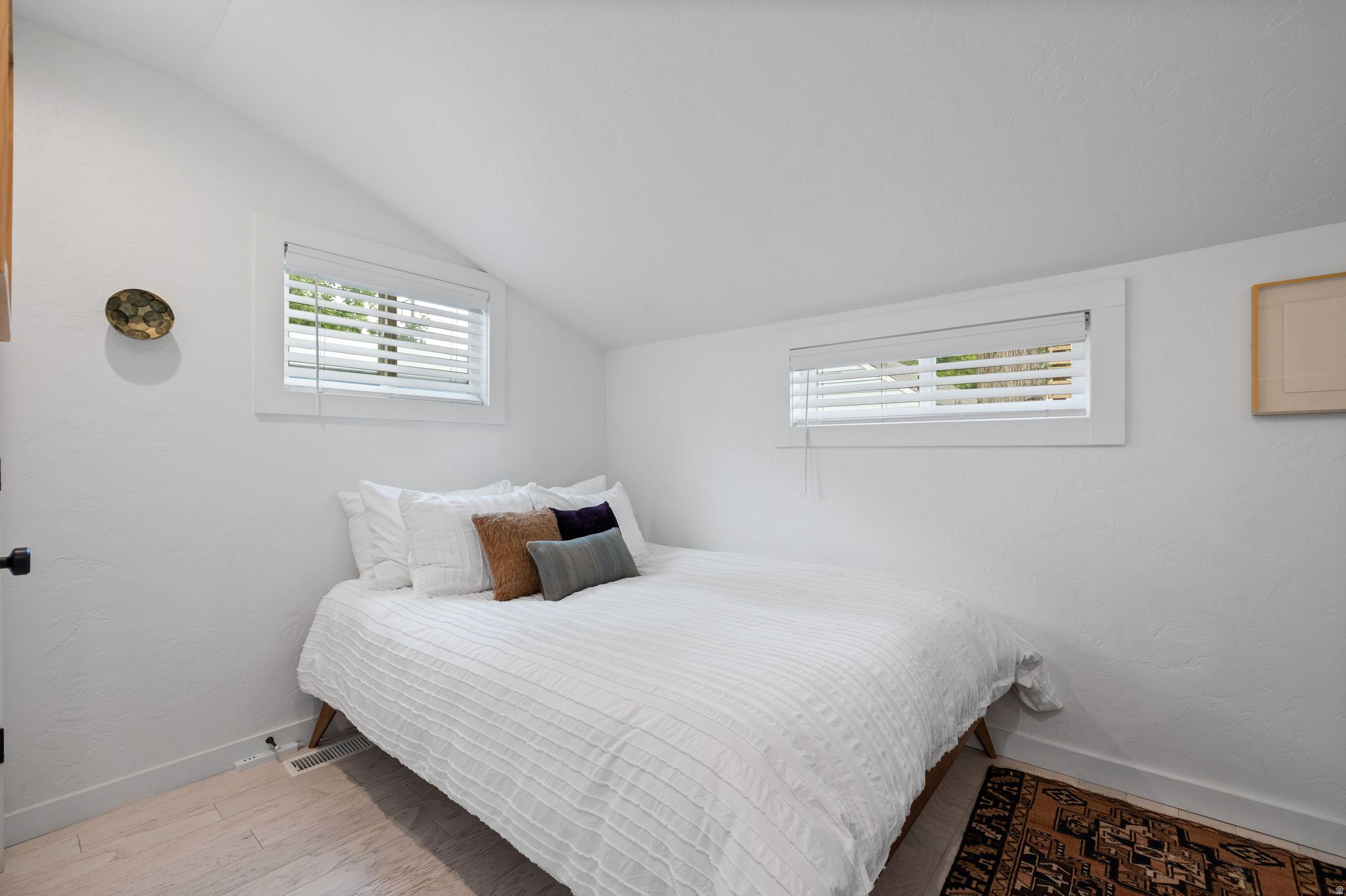 CURTIS - Residential