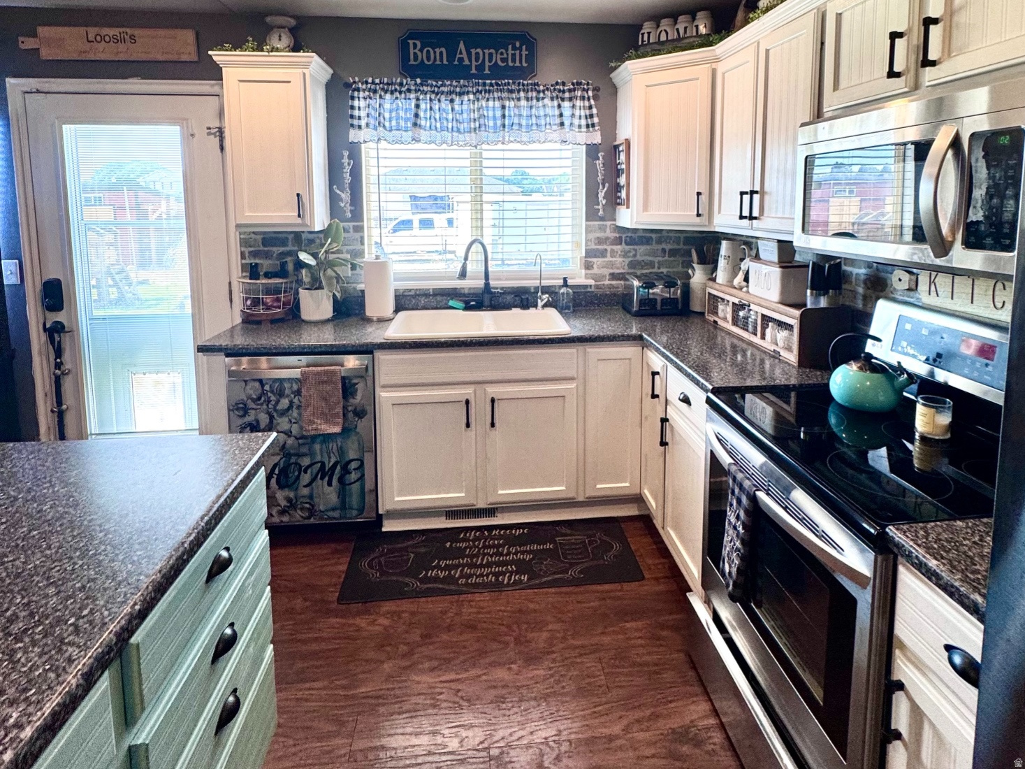 SUGAR PLUM FARMS PLA - Residential