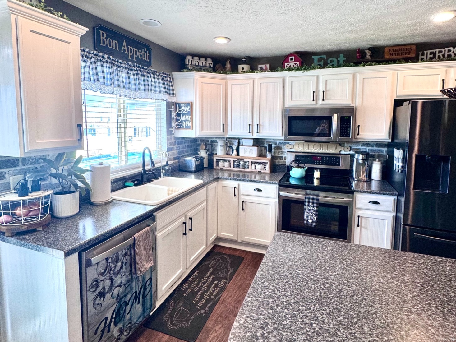 SUGAR PLUM FARMS PLA - Residential