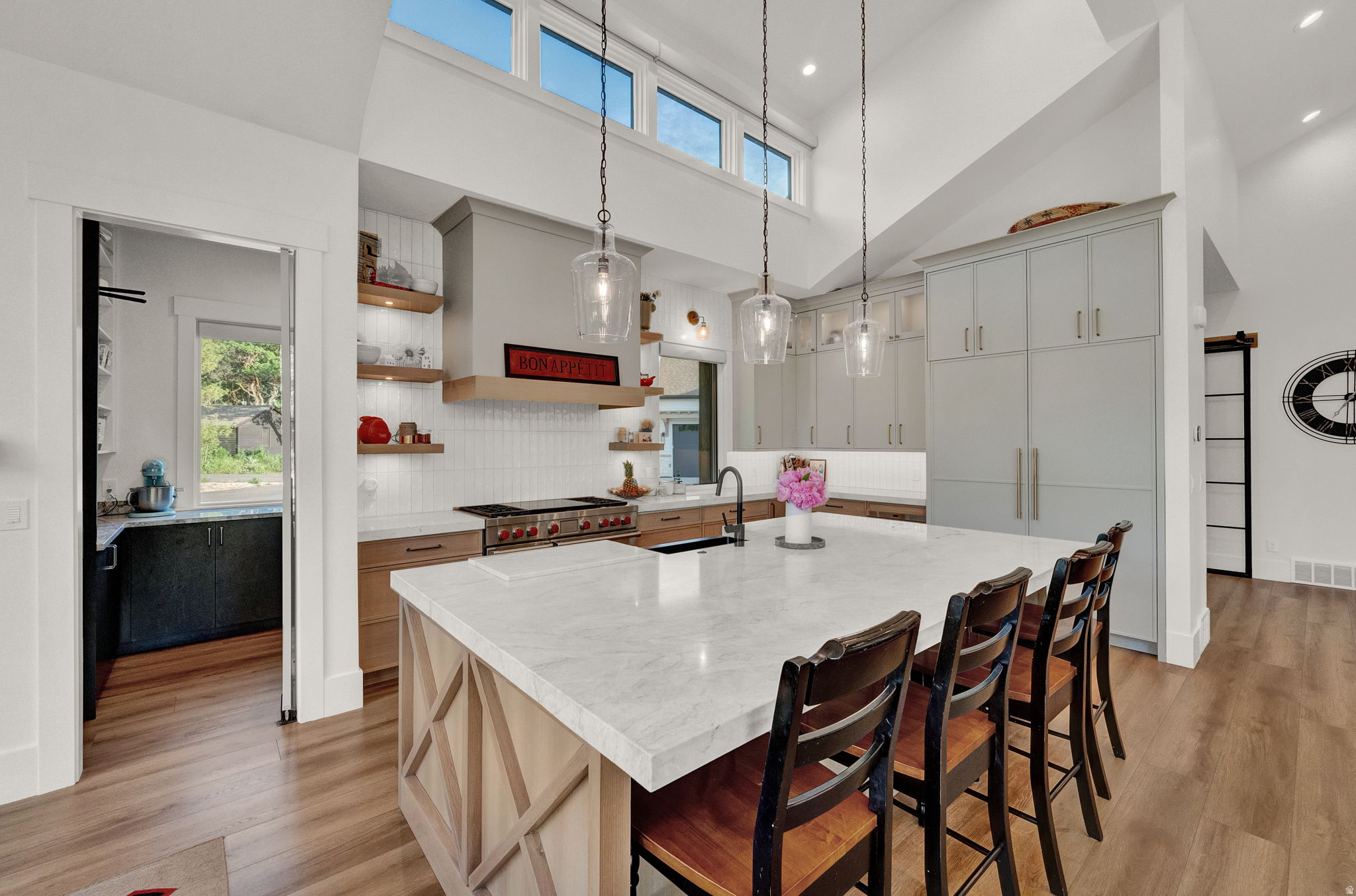 FLINT 2 LOT - Residential
