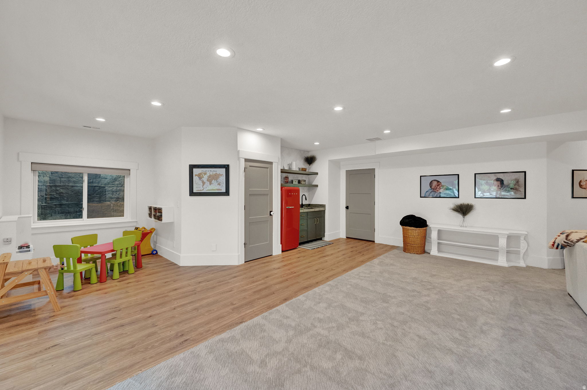 FLINT 2 LOT - Residential