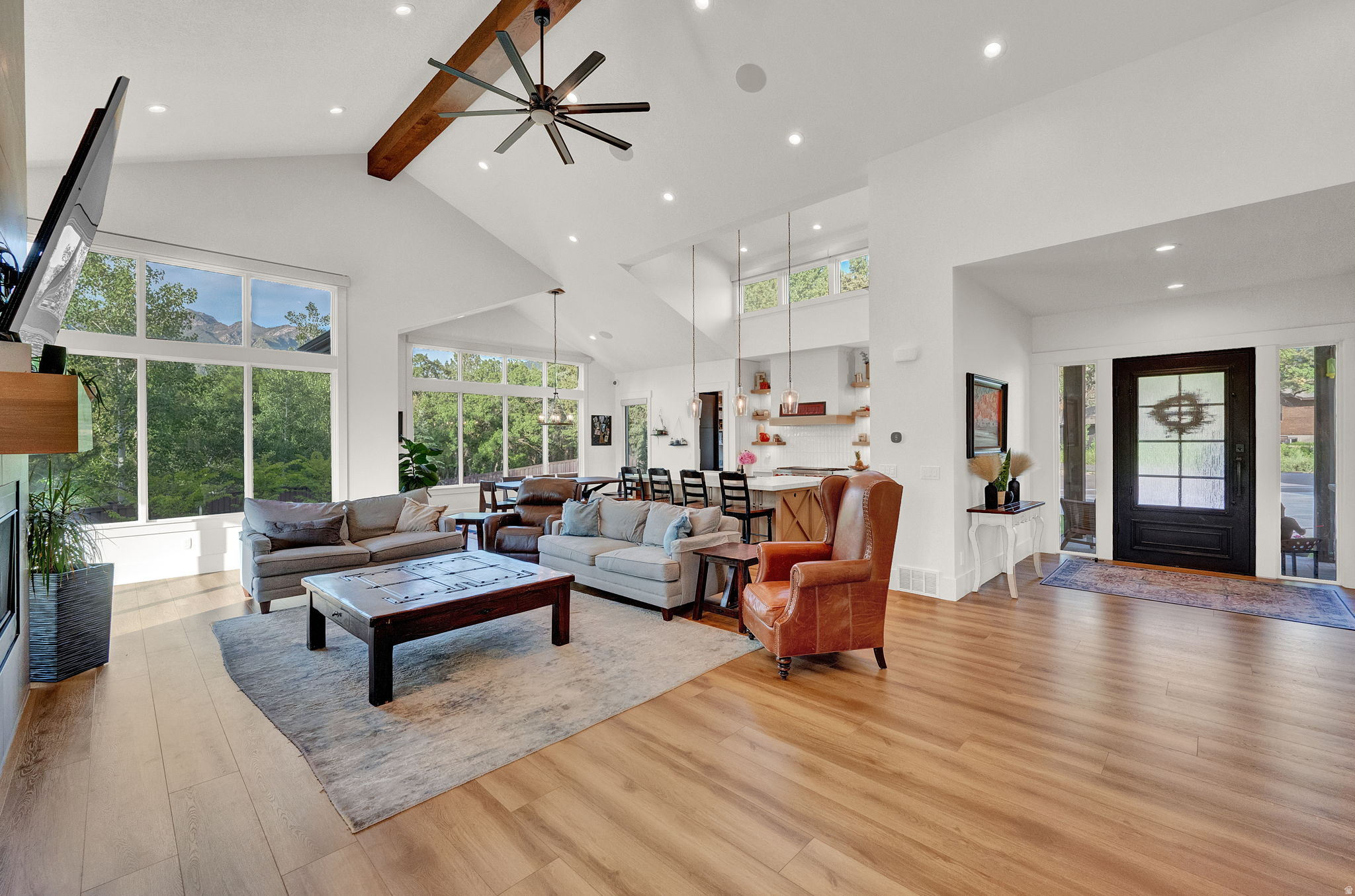 FLINT 2 LOT - Residential