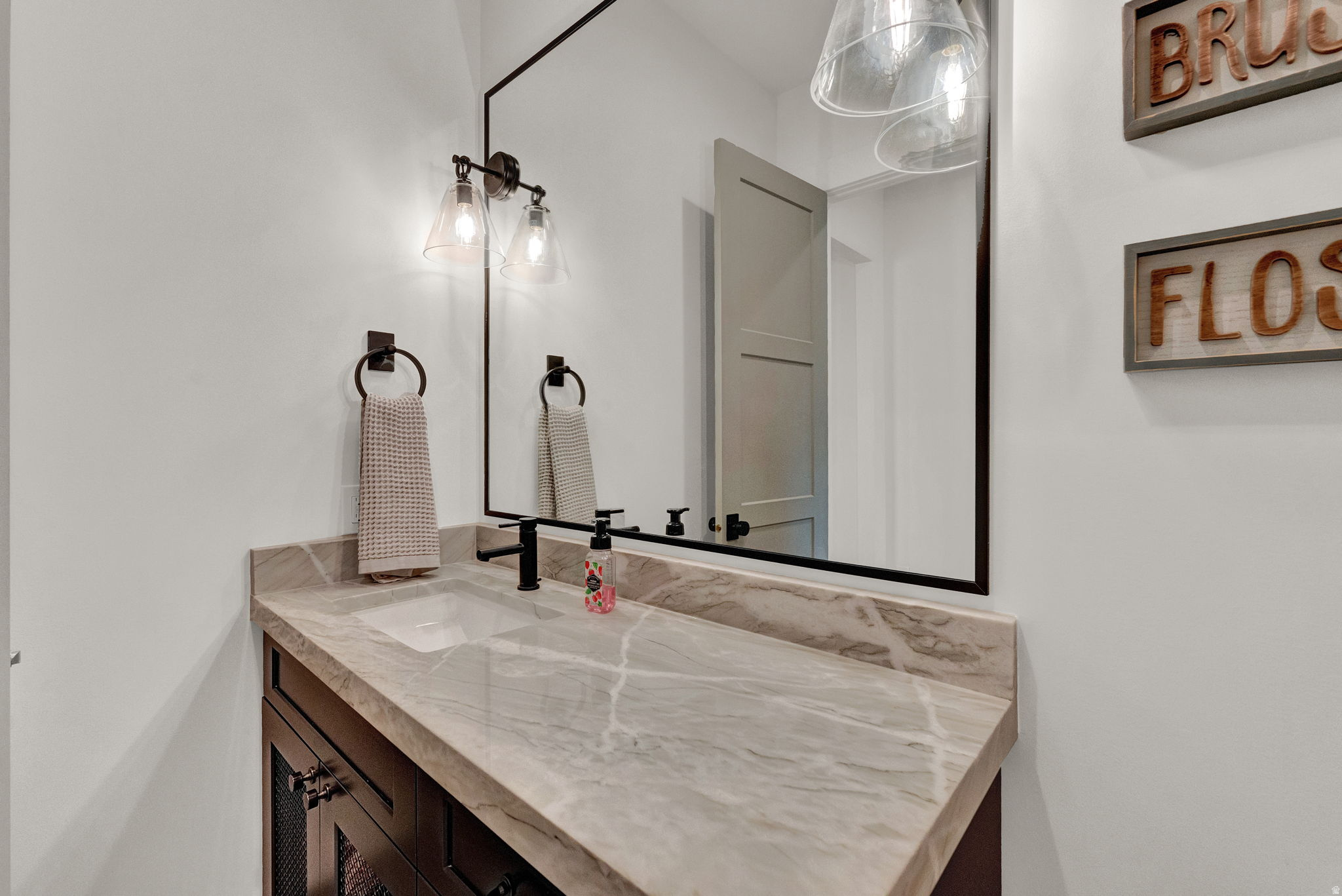 FLINT 2 LOT - Residential