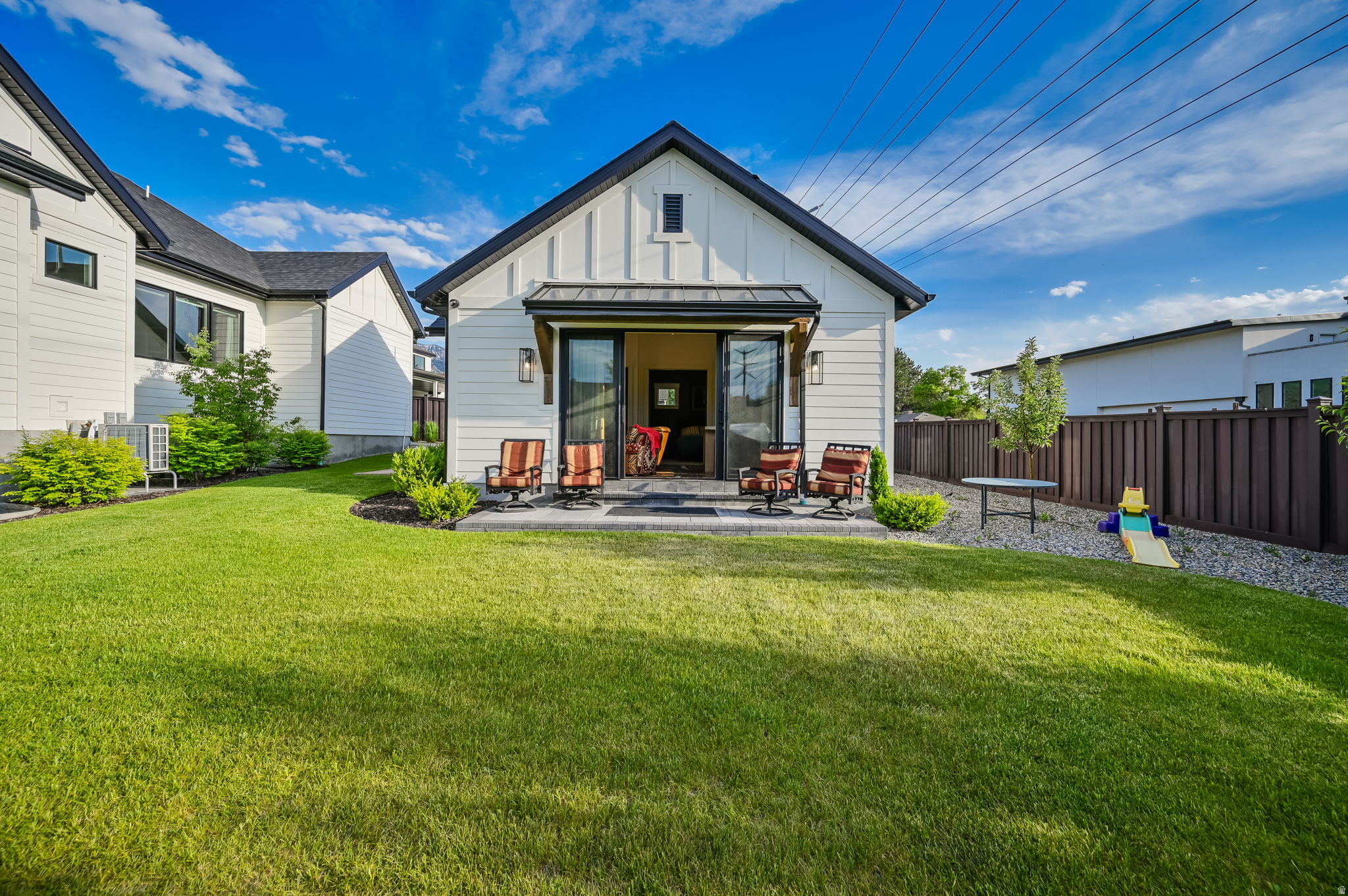 FLINT 2 LOT - Residential
