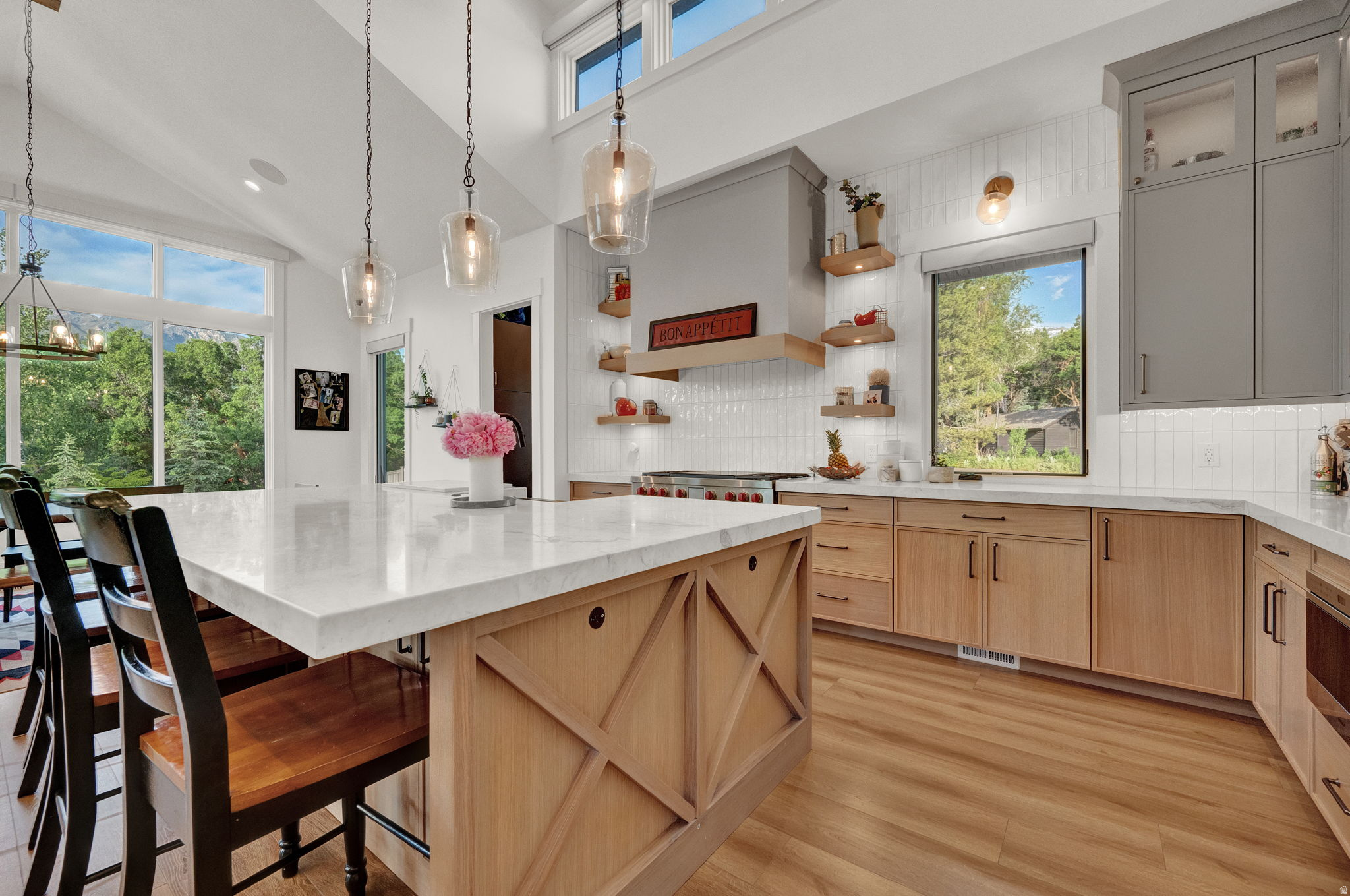 FLINT 2 LOT - Residential