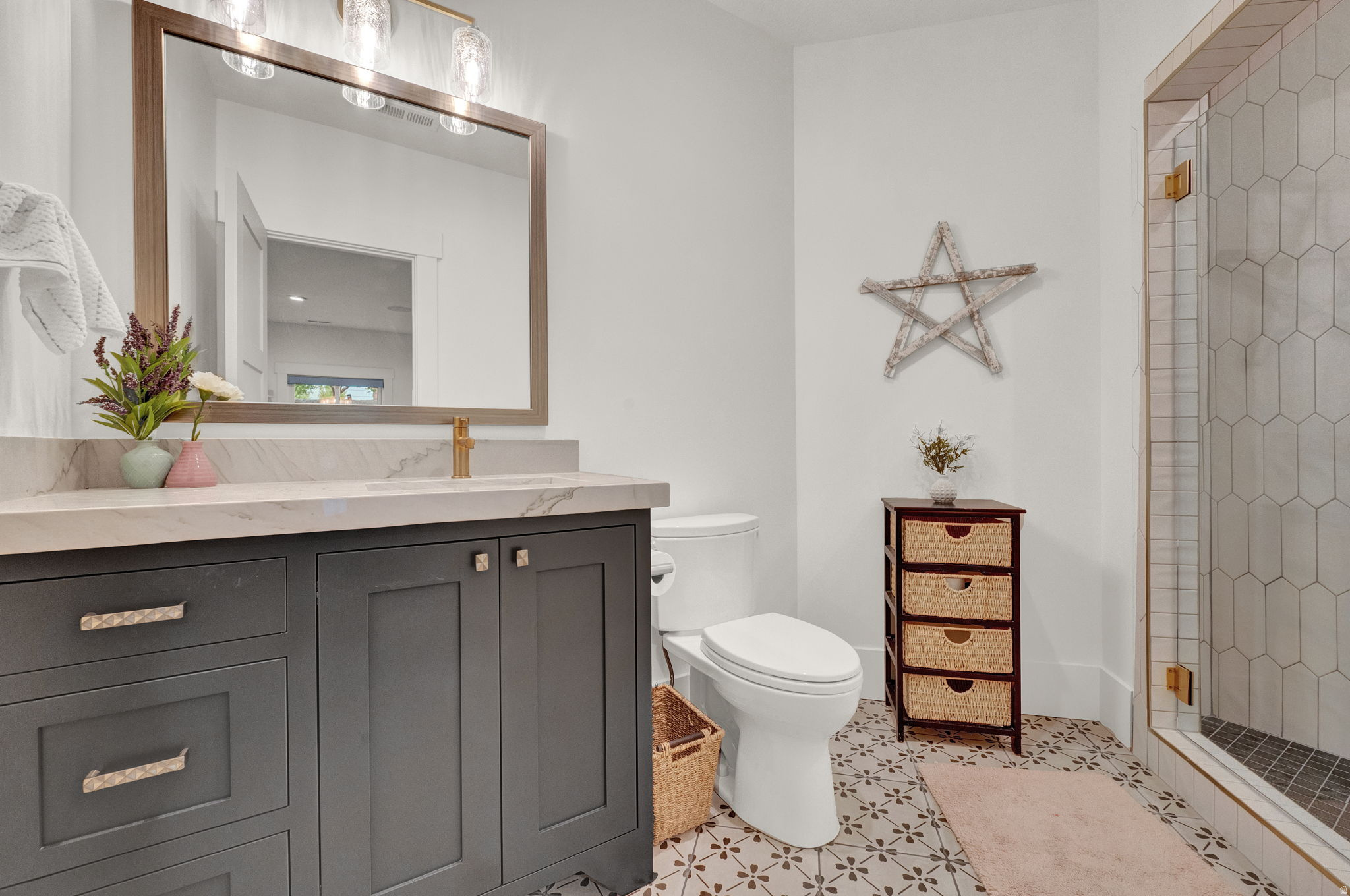 FLINT 2 LOT - Residential