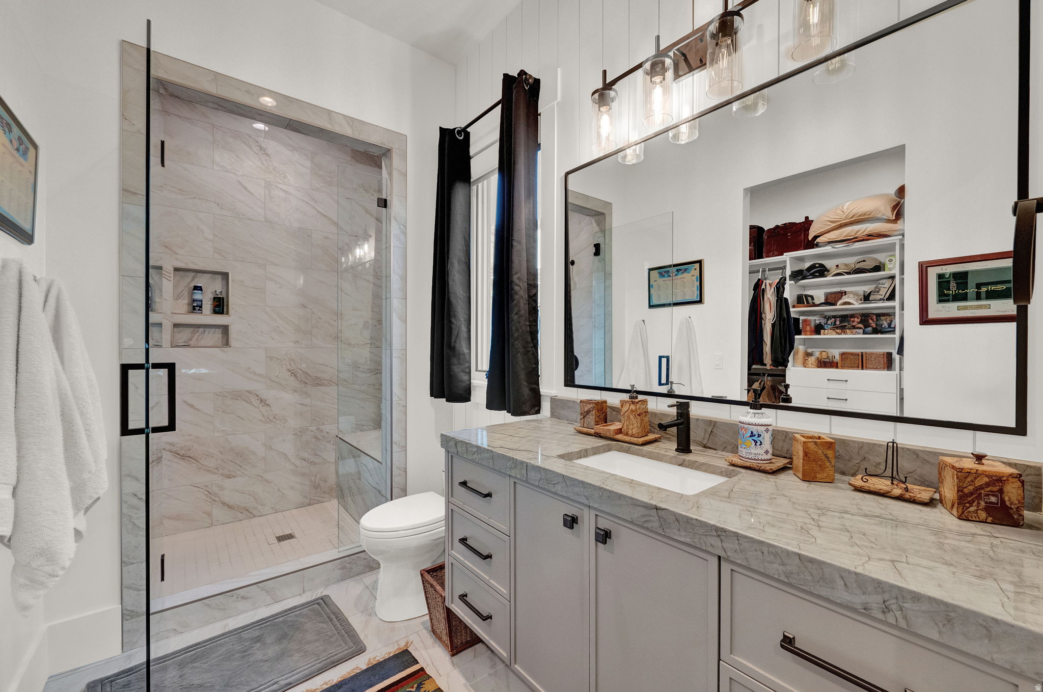 FLINT 2 LOT - Residential