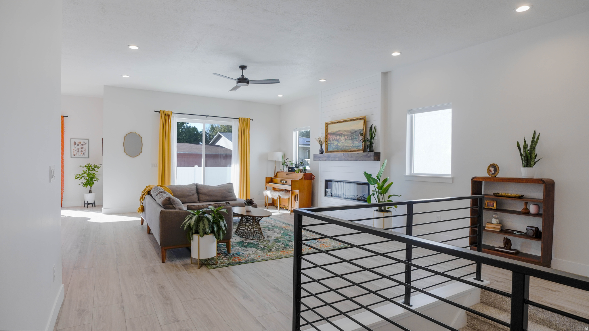 RIVERTON COVE - Residential