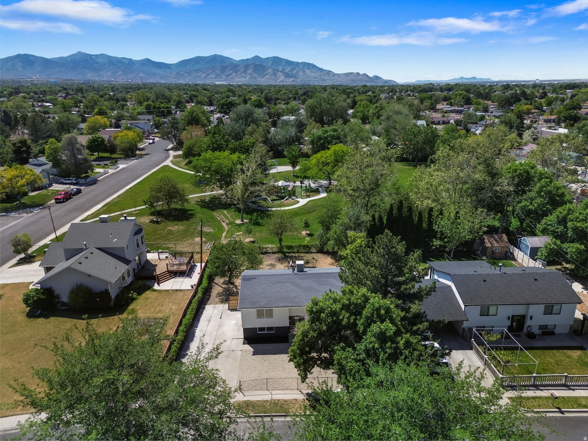 WESTVIEW #7 - Residential