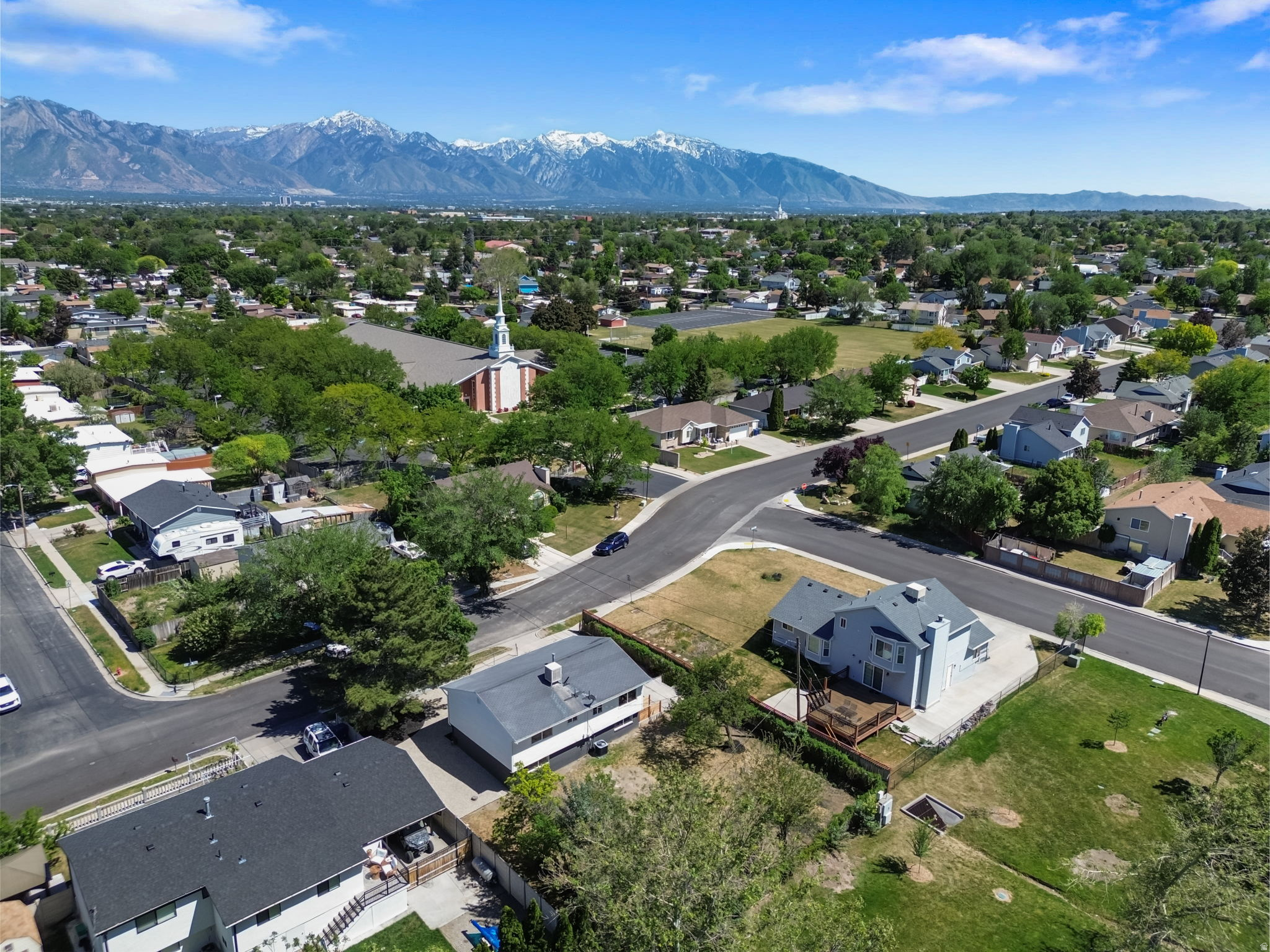 WESTVIEW #7 - Residential