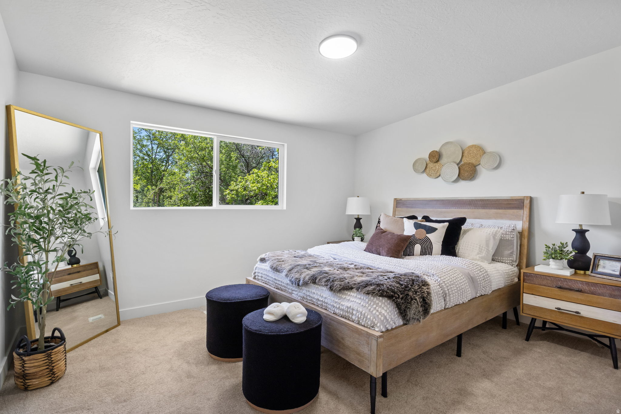 WESTVIEW #7 - Residential