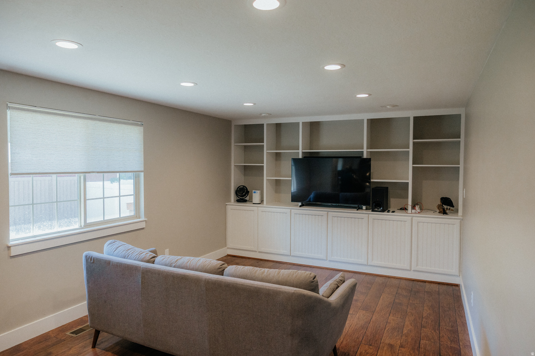DEL-MITCH ESTATES - Residential