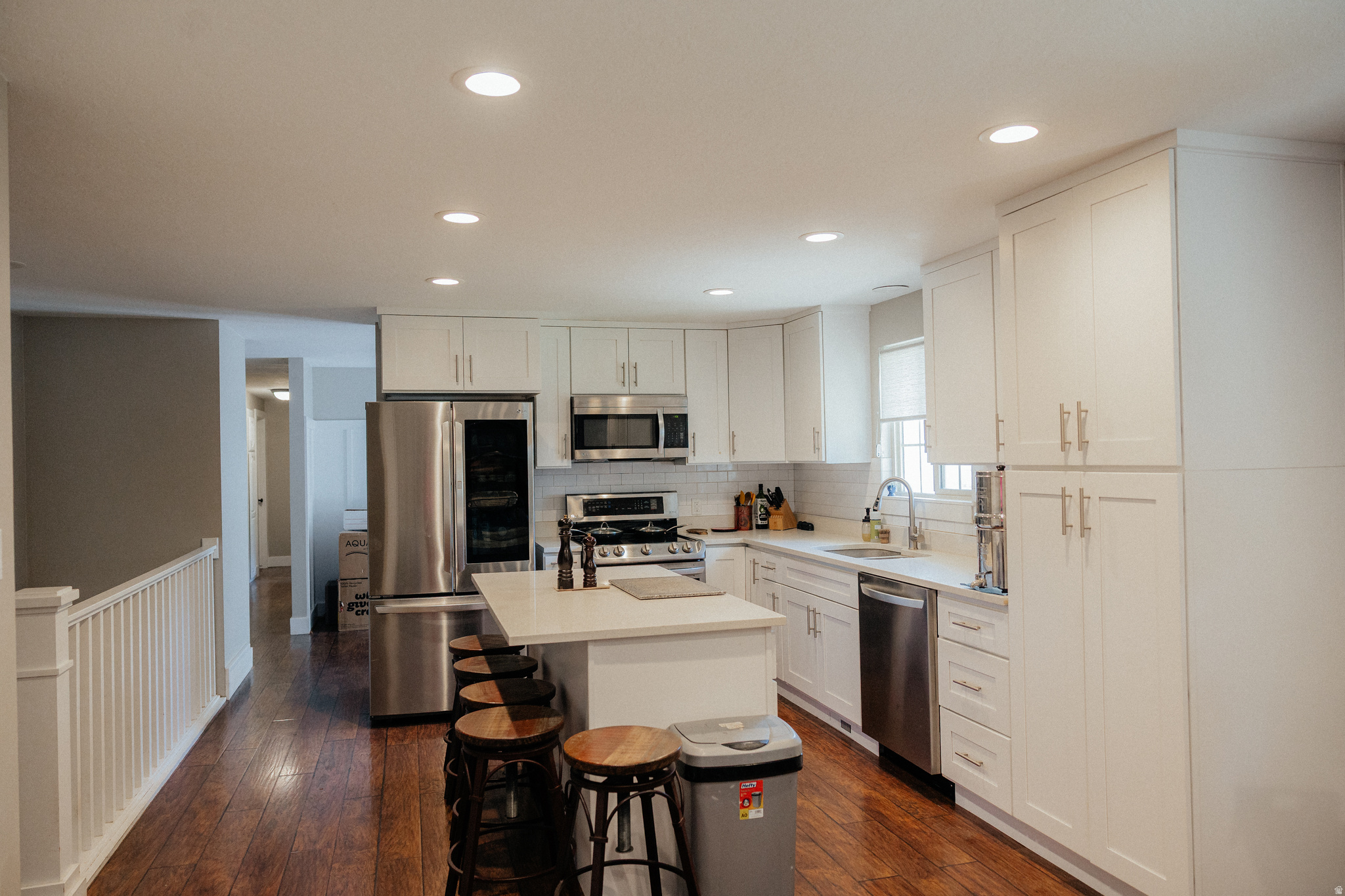 DEL-MITCH ESTATES - Residential