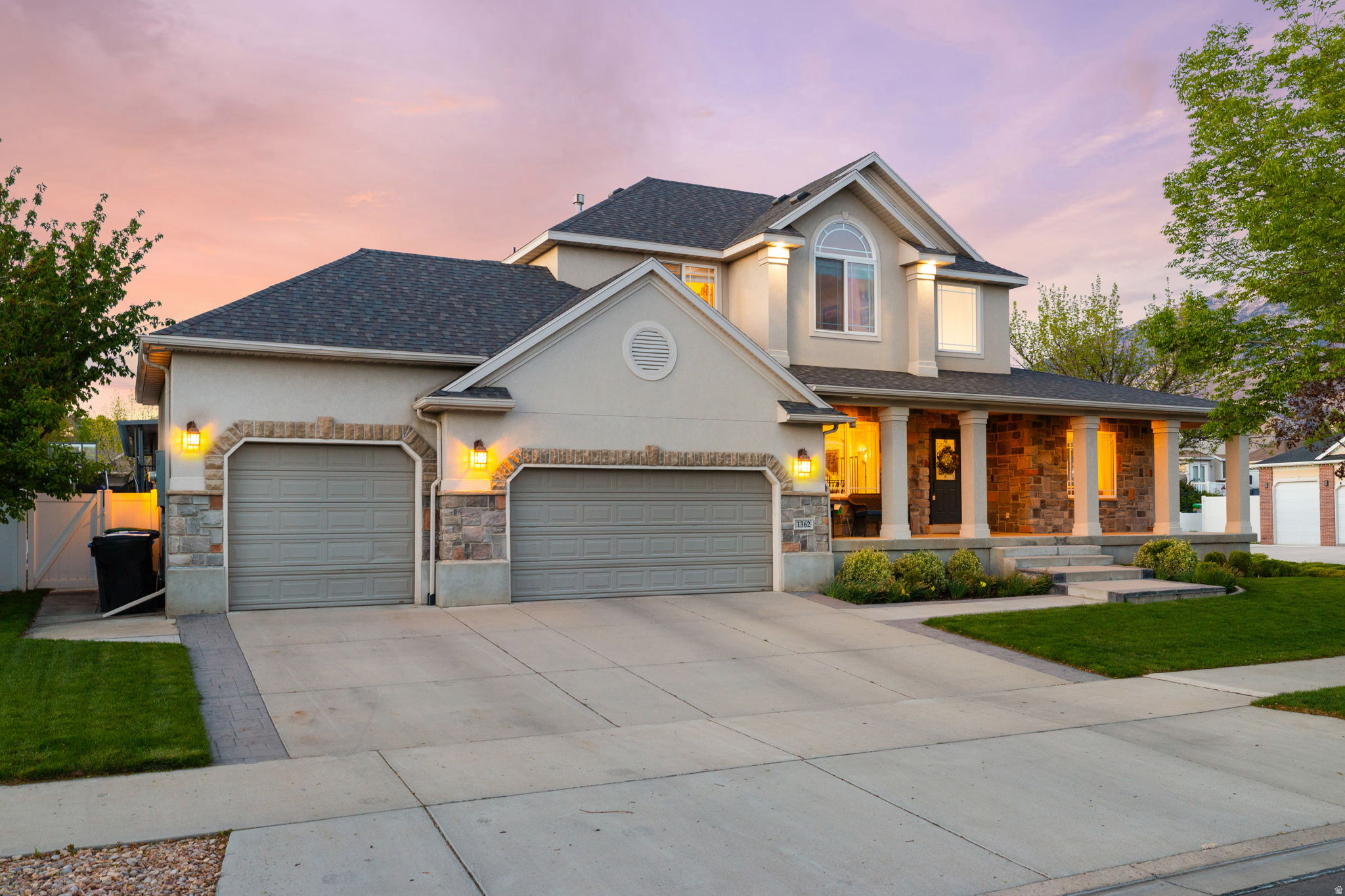 THE ESTATES AT BURR ORCHARDS - Residential