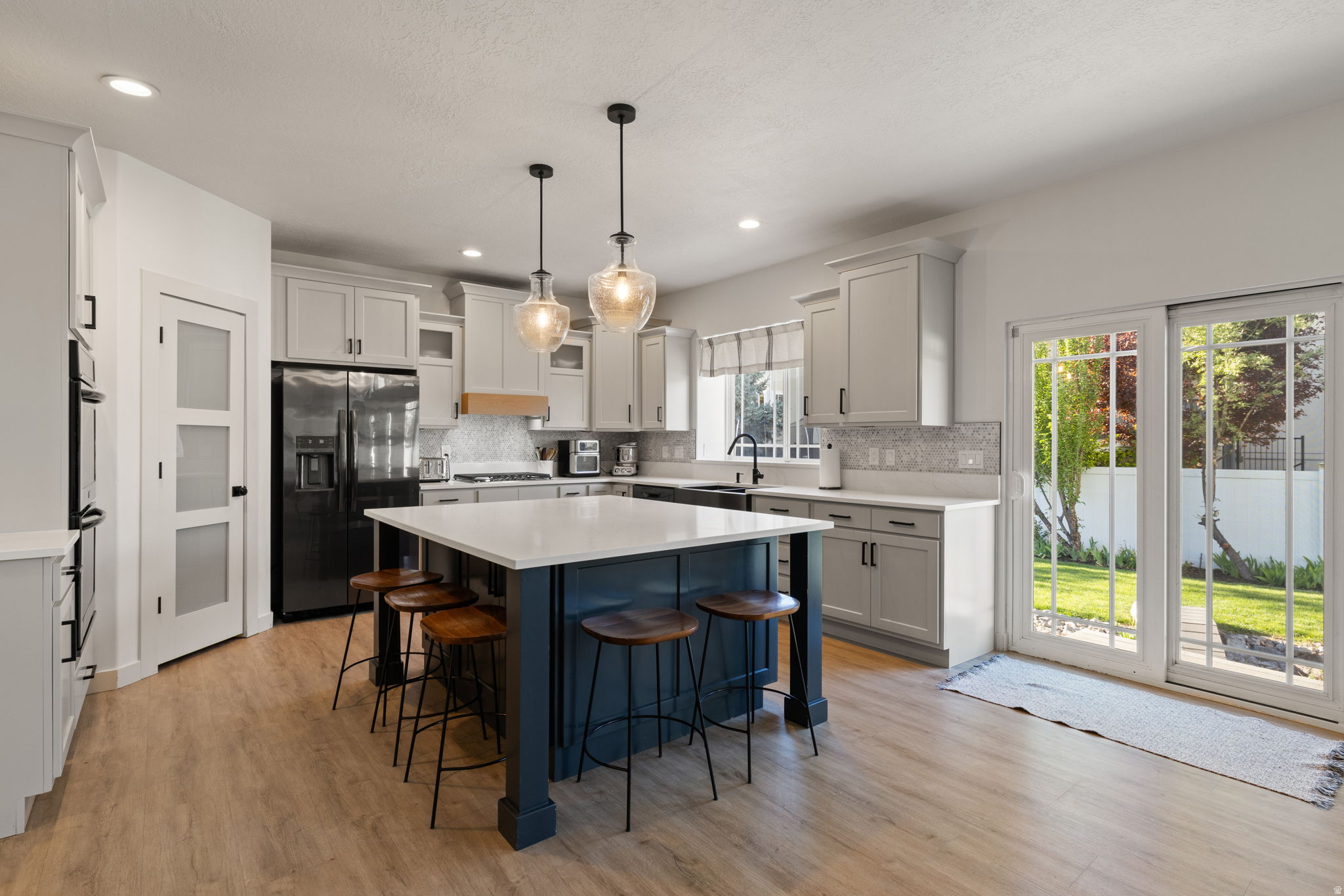 THE ESTATES AT BURR ORCHARDS - Residential