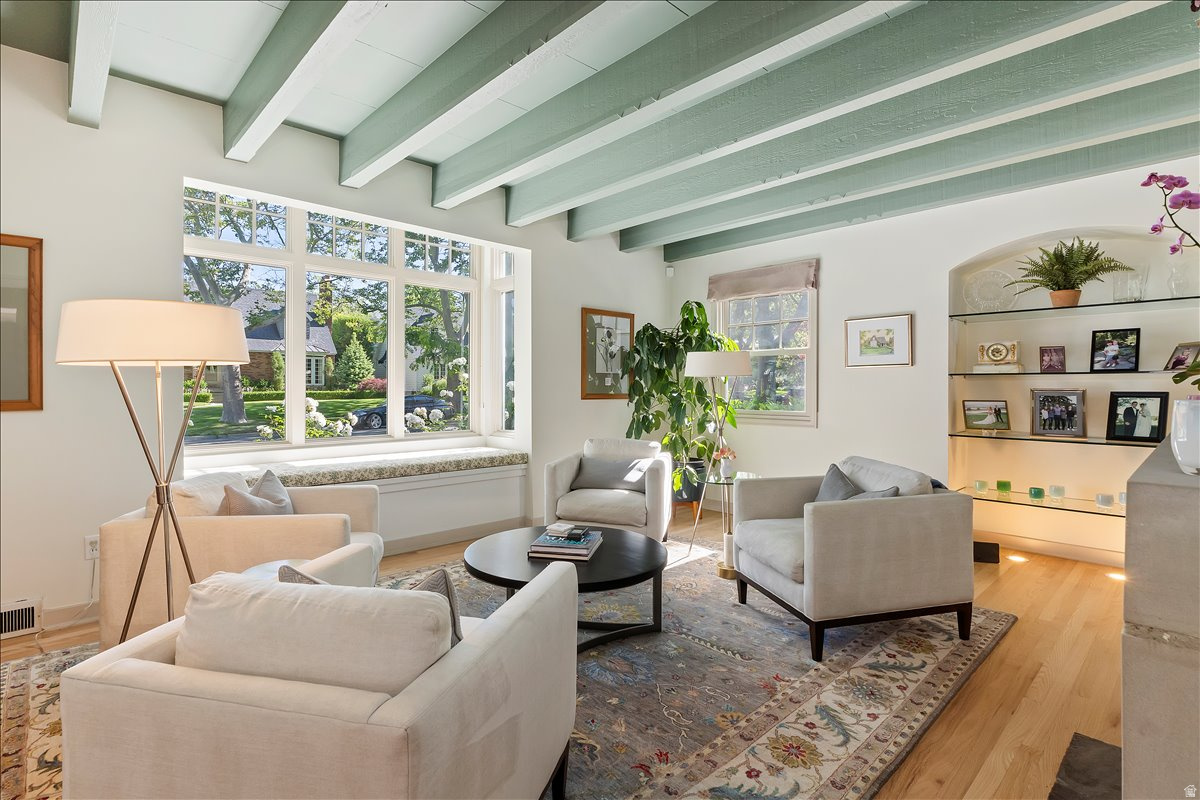HARVARD/YALE - Residential