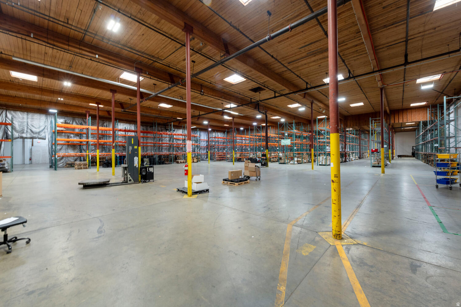 TEN ACRE PLAT A - Commercial Lease