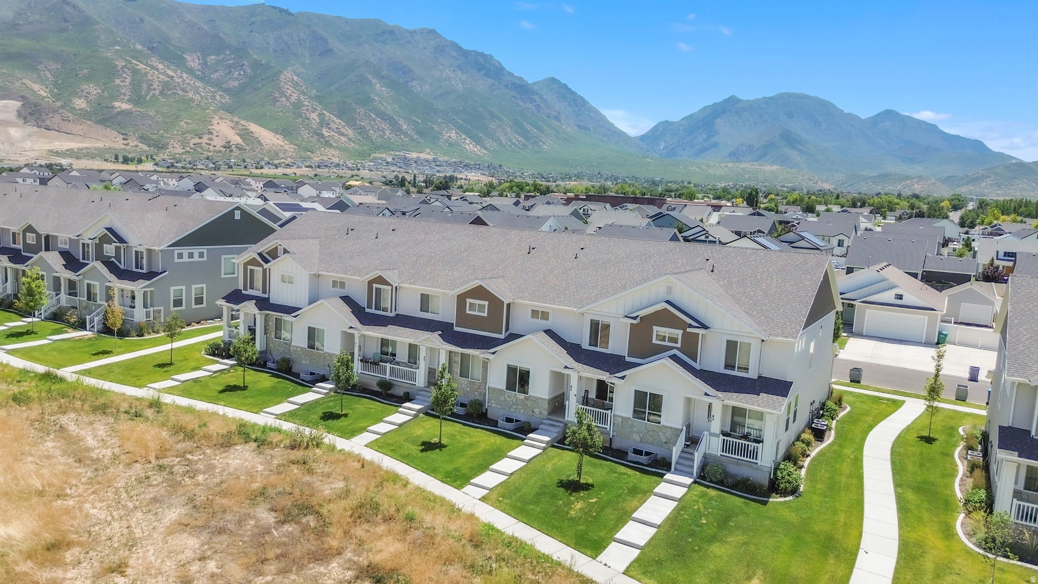 THE ORCHARDS - Residential