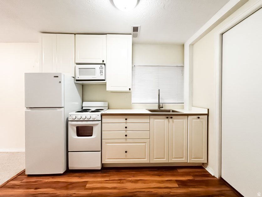 SCANDIA VILLAGE - Residential