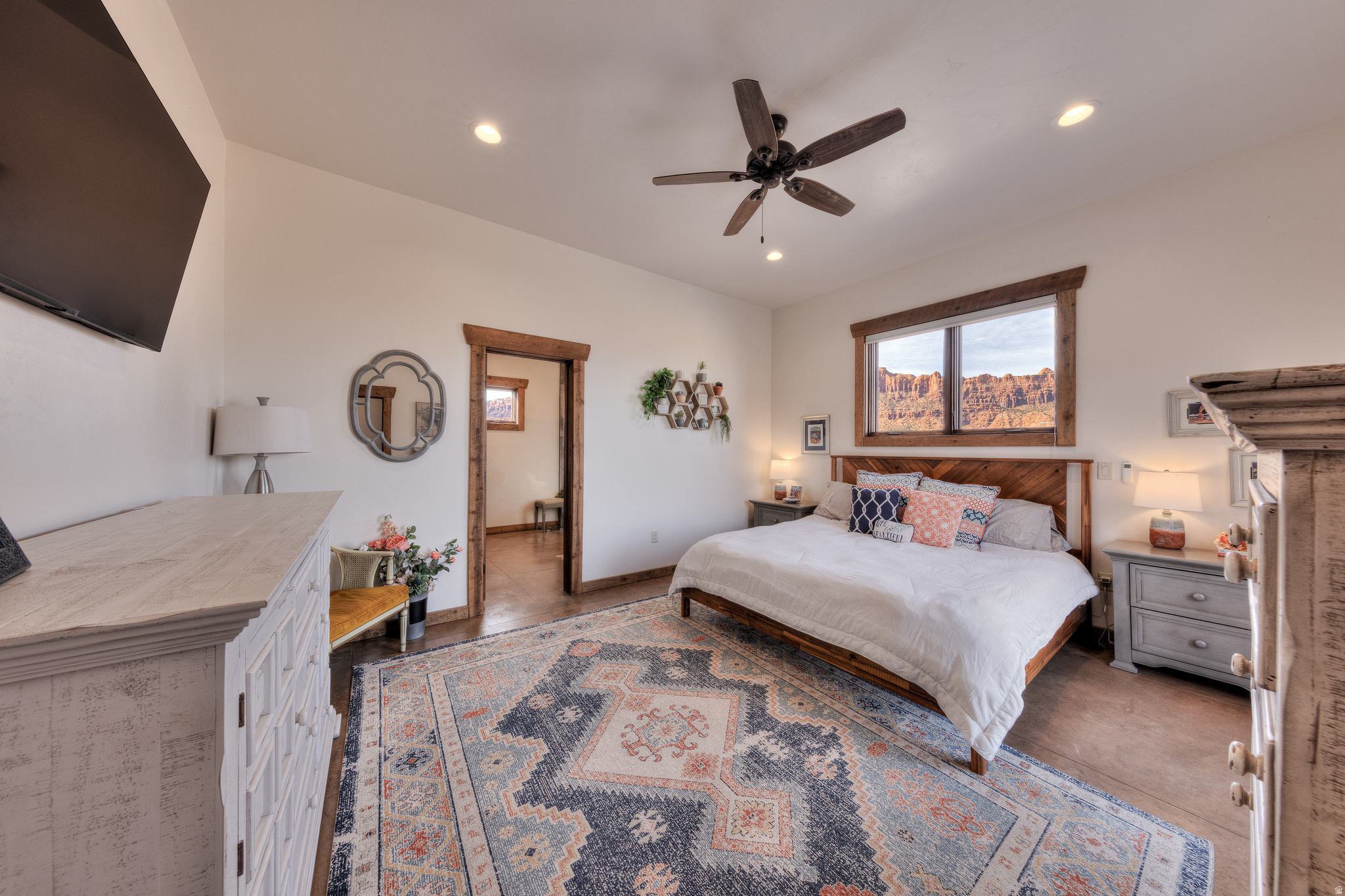 WHITE HORSE SUBD - Residential