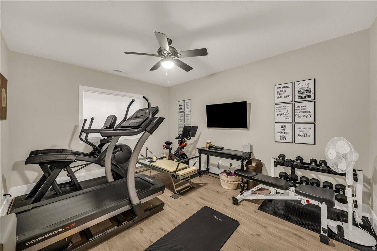 WINDSOR ESTATES AMD - Residential